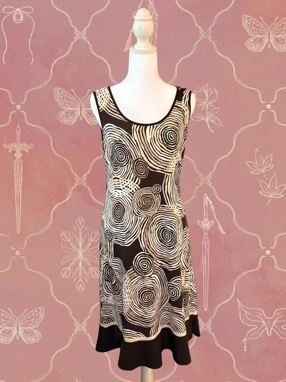 Spiral Artsy Midi Dress